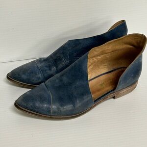 FREE PEOPLE Women's Leather Shoe Royale Flat Blue Mule Boho Pointed RARE 38 8